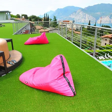 Готель Park Val Di Monte ***s Мальчезіне