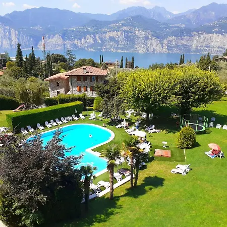 Park Val Di Monte ***s 3* Мальчезіне