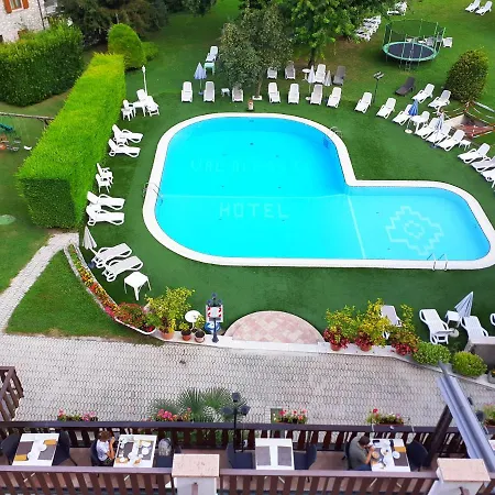 Готель Park Val Di Monte ***s Мальчезіне