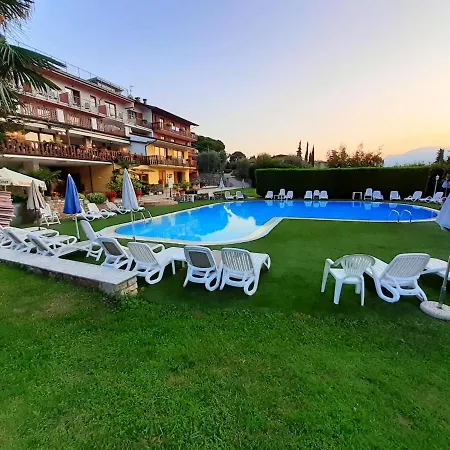 Park Val Di Monte ***s Готель 3*